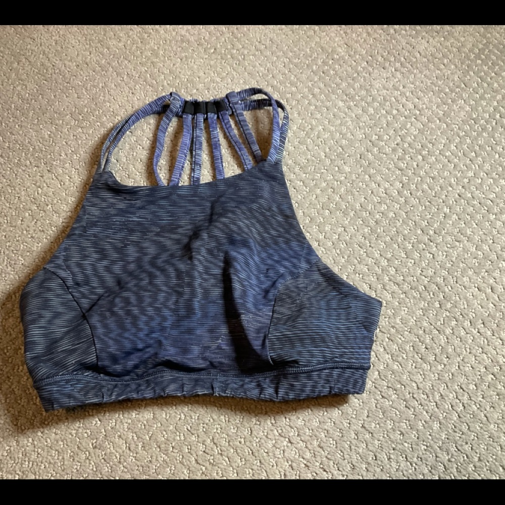 High Neck Adjustable Strap Lulu sports bra